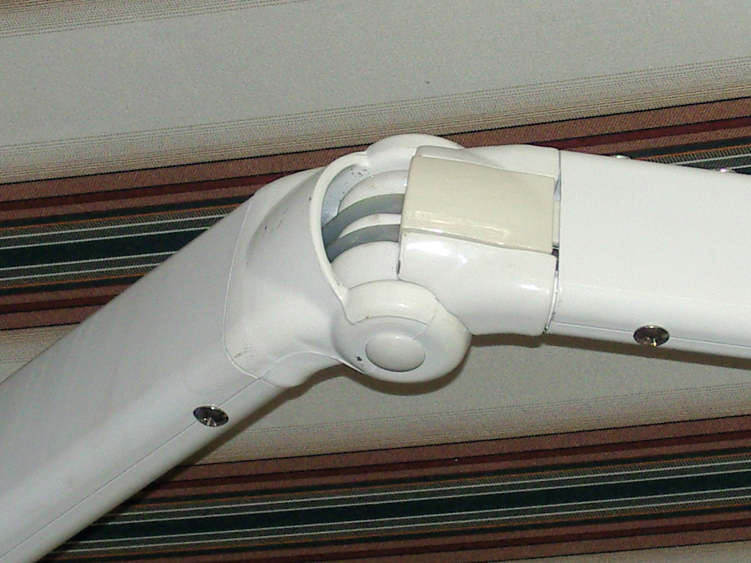 Aluminium retractable arms for awnings, awning conponents, awning